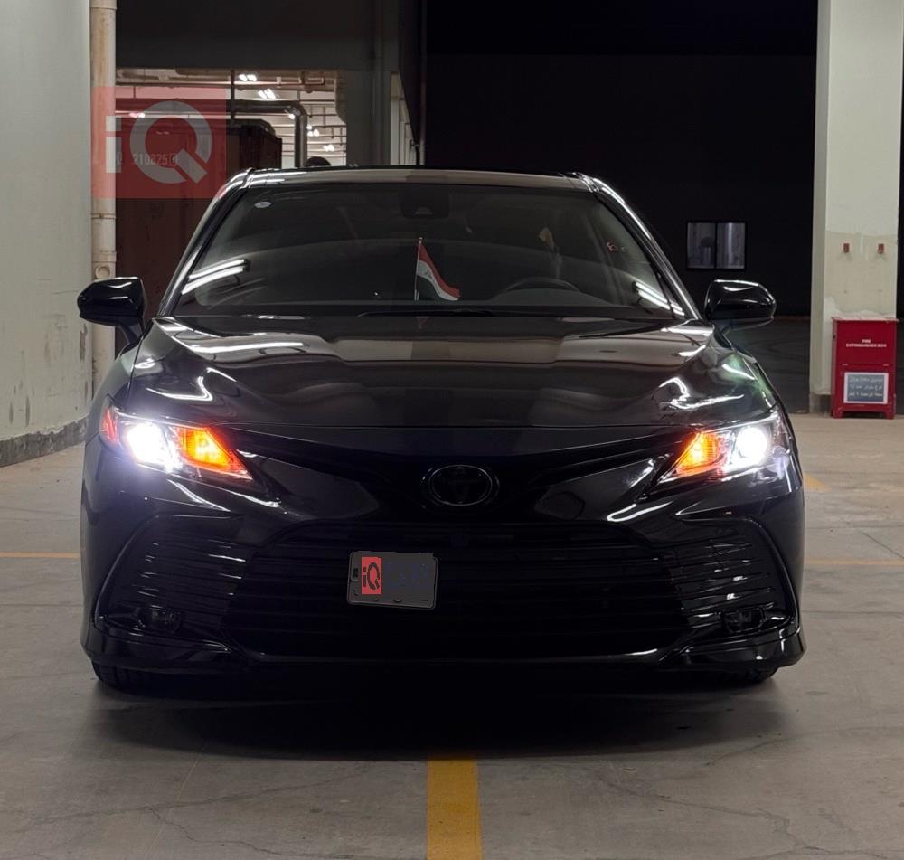 تۆیۆتا کامری